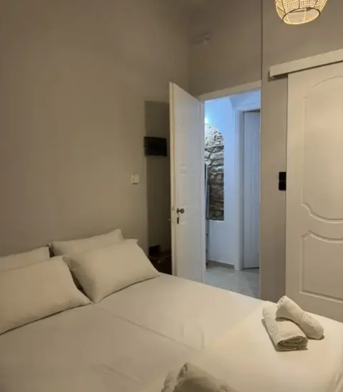 serena-sole-e-mare-syros-2
